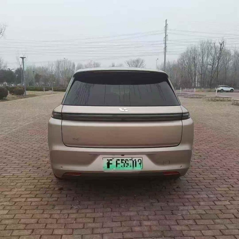 东营23年理想L88