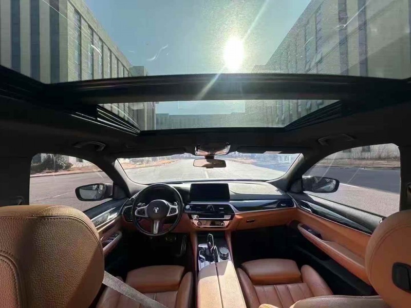 济宁21年宝马6系6