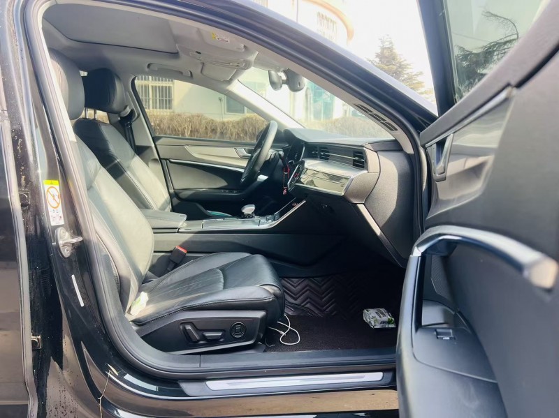 烟台22年奥迪A6L4