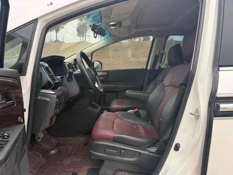 安阳17年本田艾力绅4