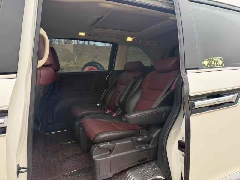 安阳17年本田艾力绅5