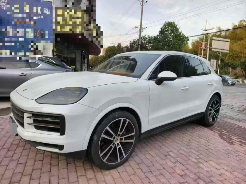 十堰24年保时捷卡宴2