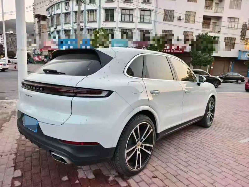 十堰24年保时捷卡宴7