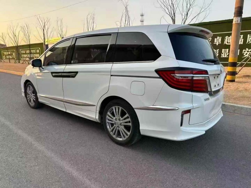 东营18年本田艾力绅7