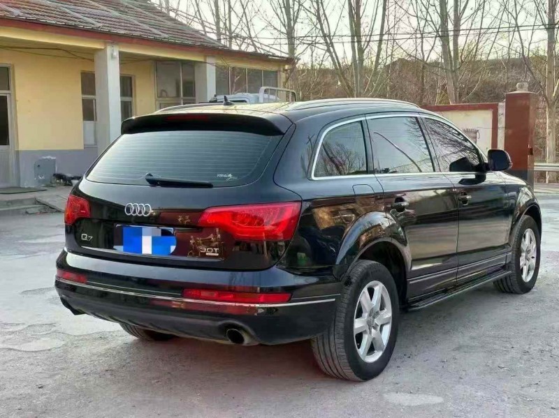 淄博12年奥迪Q77