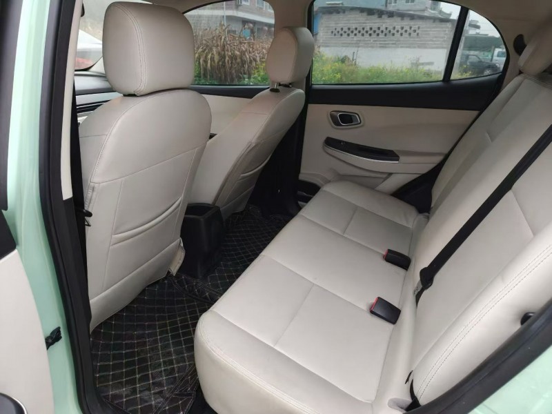 广州23年大运汽车悦虎6