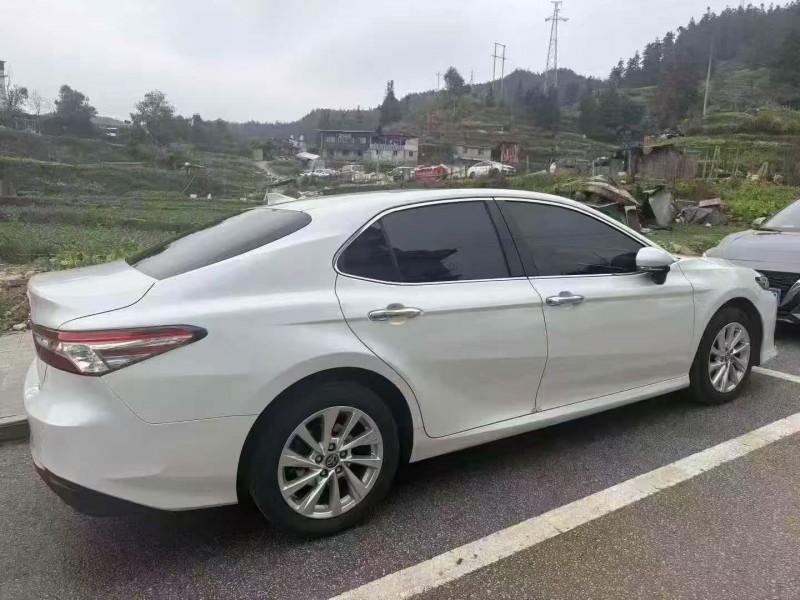 潍坊22年丰田凯美瑞8