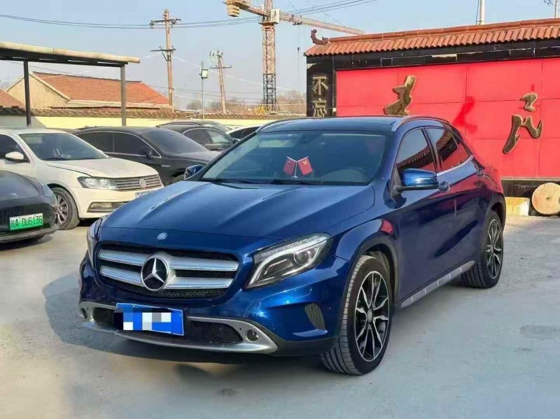 淄博16年奔驰GLA3