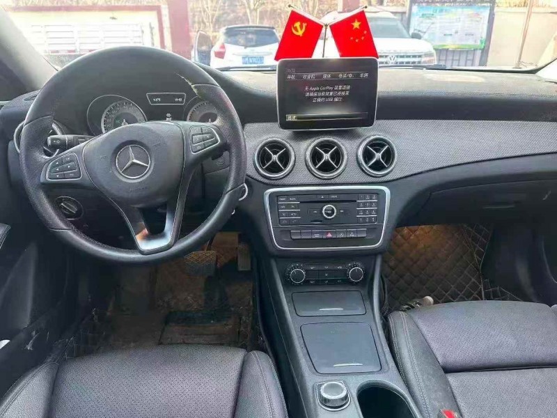 淄博16年奔驰GLA4