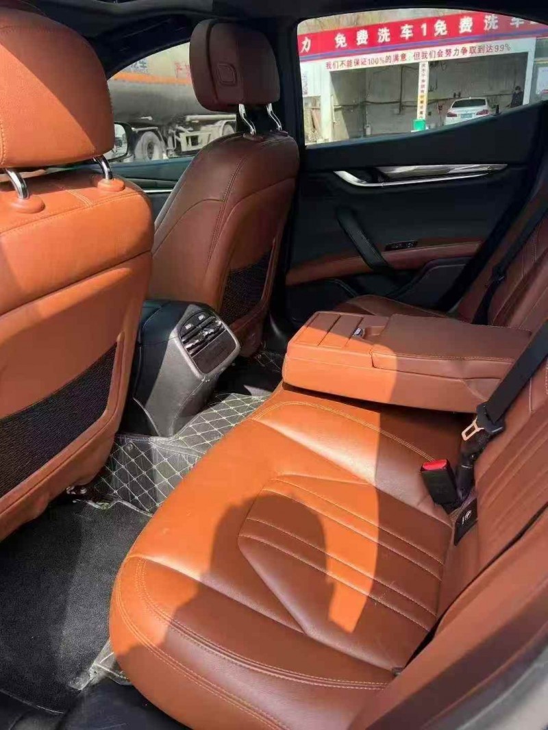 菏泽15年玛莎拉蒂Ghibli6