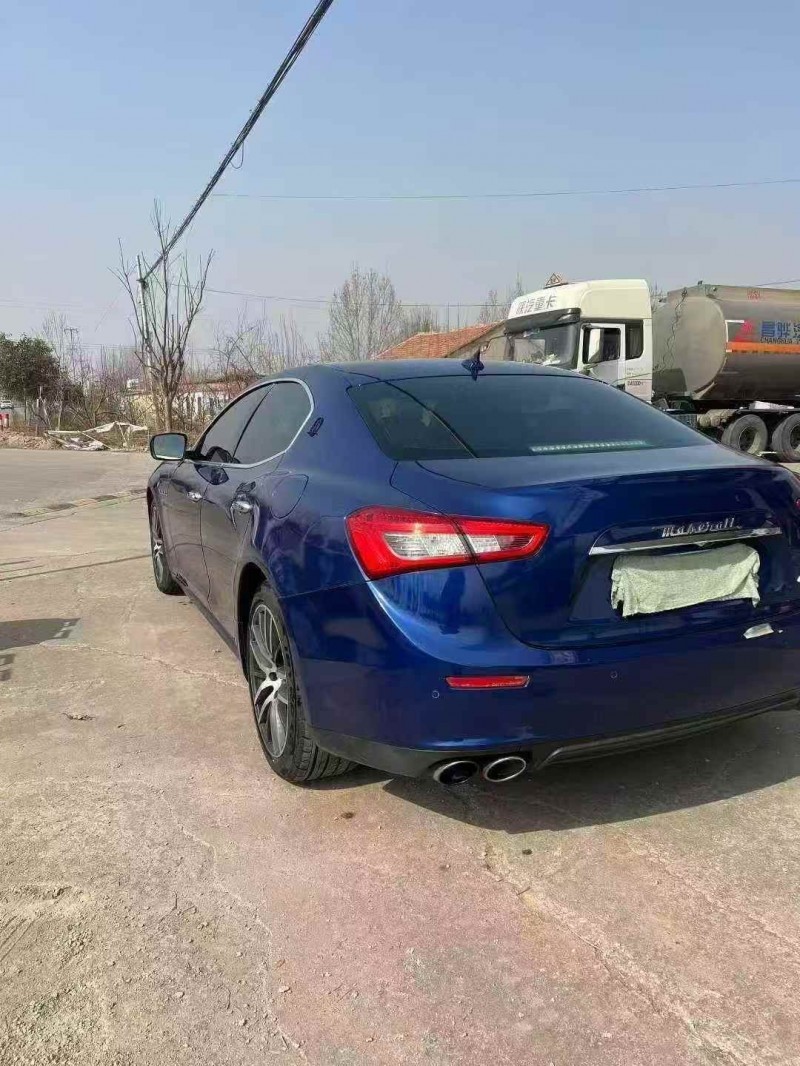 菏泽15年玛莎拉蒂Ghibli8