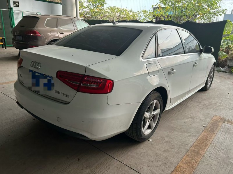 广州13年奥迪A4L8