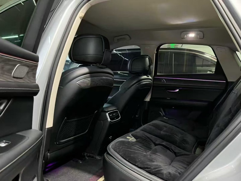 广州22年华为智选问界6