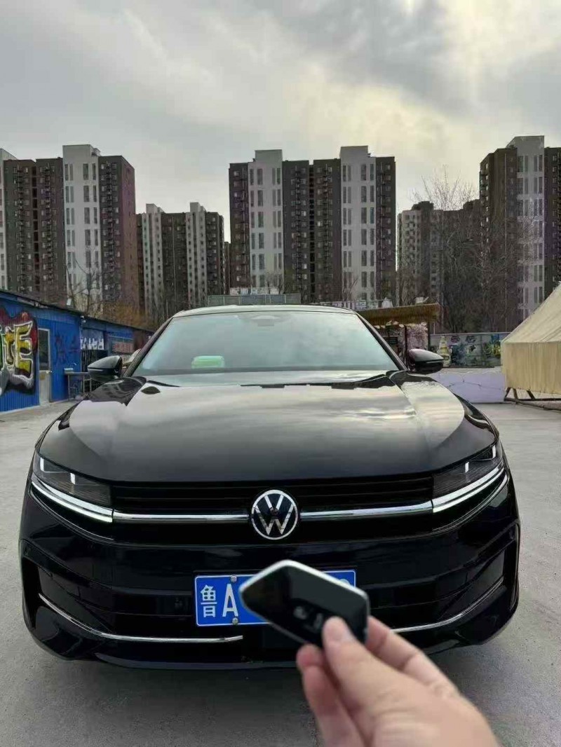 青岛24年大众迈腾1