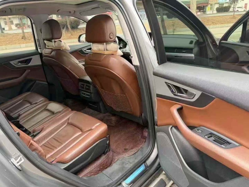 淄博17年奥迪Q76