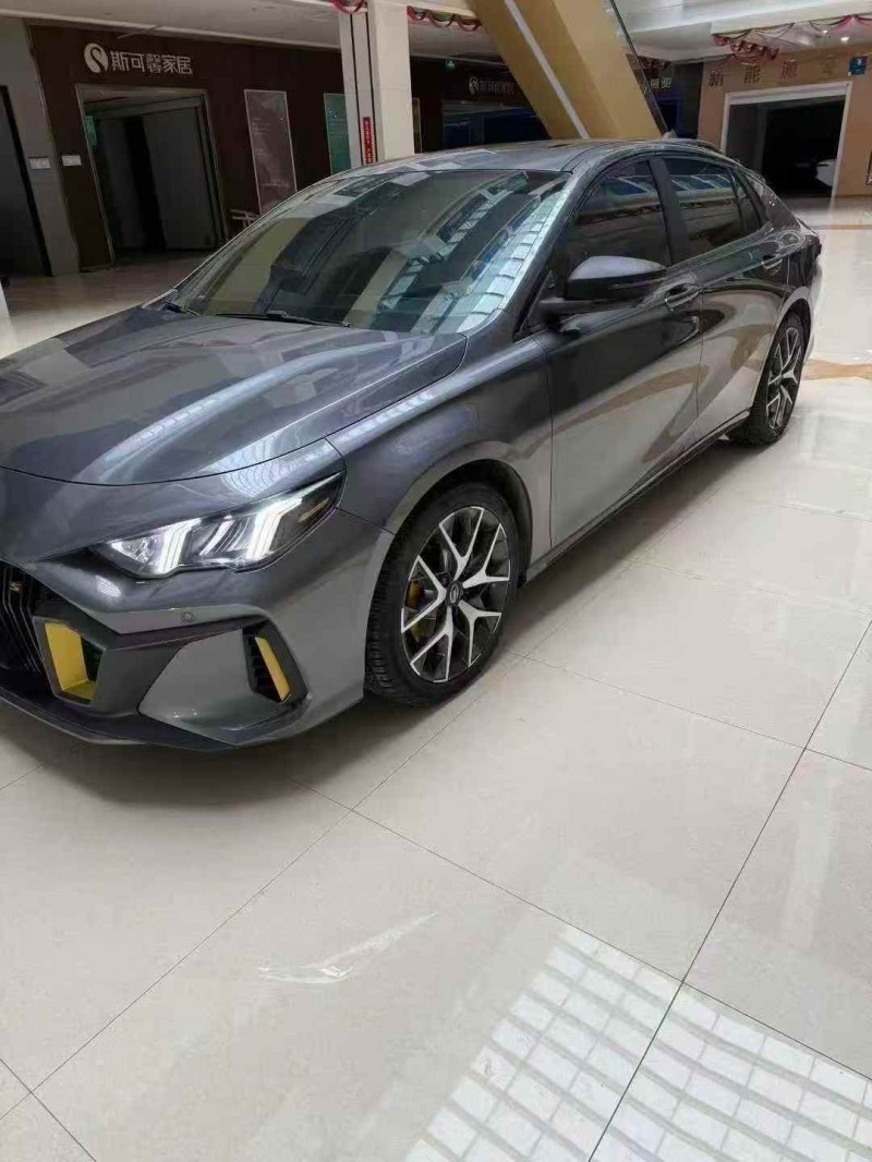 淮北21年传祺影豹3