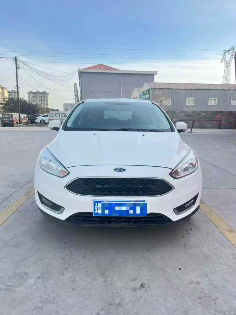 保定17年福特福克斯1