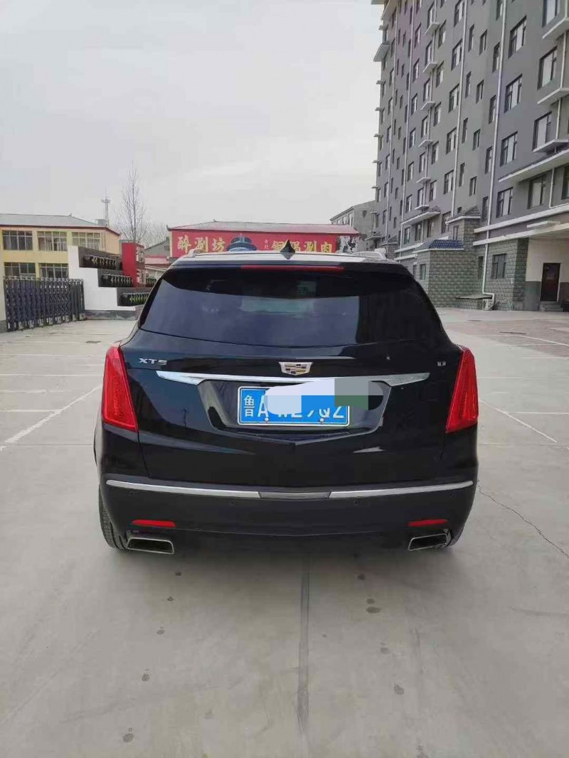 邯郸17年凯迪拉克XT56