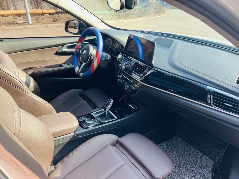 烟台22年宝马1系2