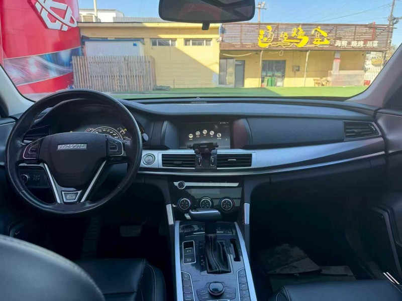 承德18年哈弗H76