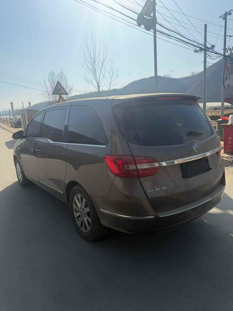 石家庄18年别克GL84