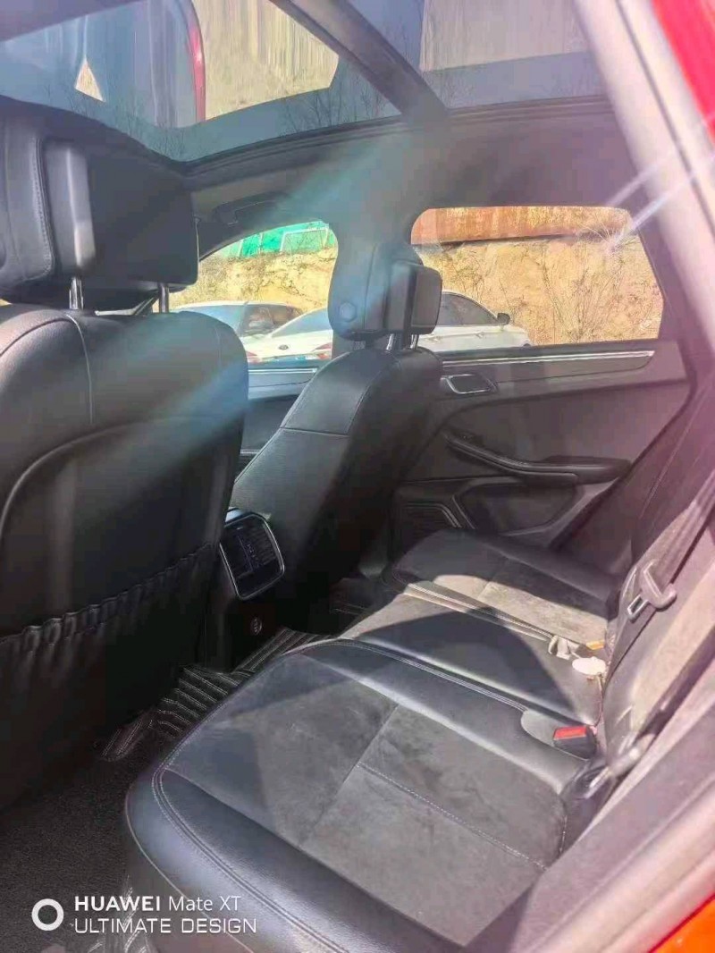 潍坊19年保时捷Macan4