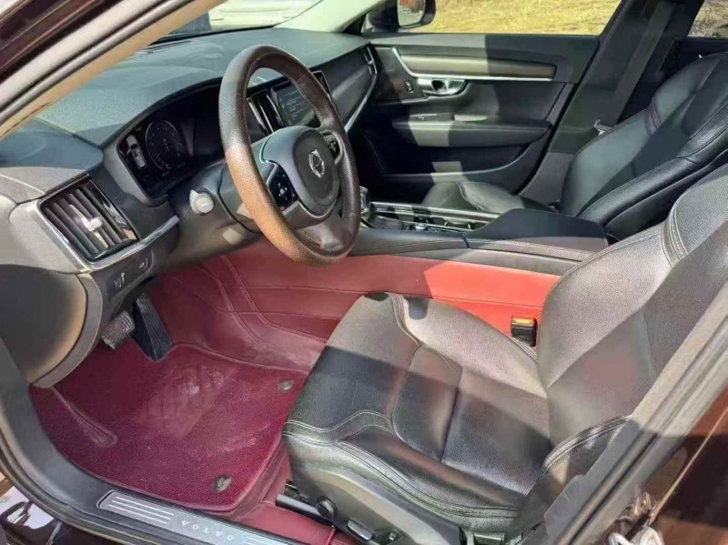 泰安19年沃尔沃V904