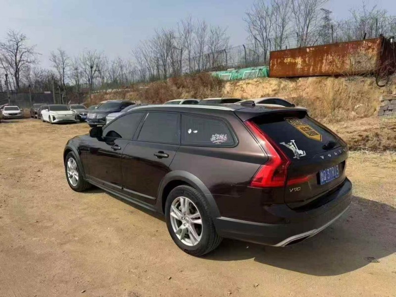 泰安19年沃尔沃V906