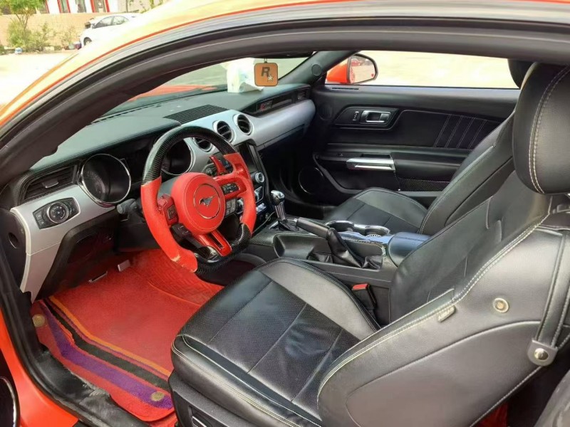 广州15年福特野马4