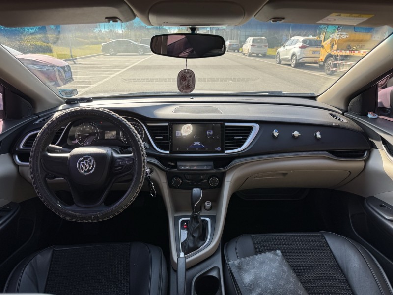 盐城20年别克英朗8