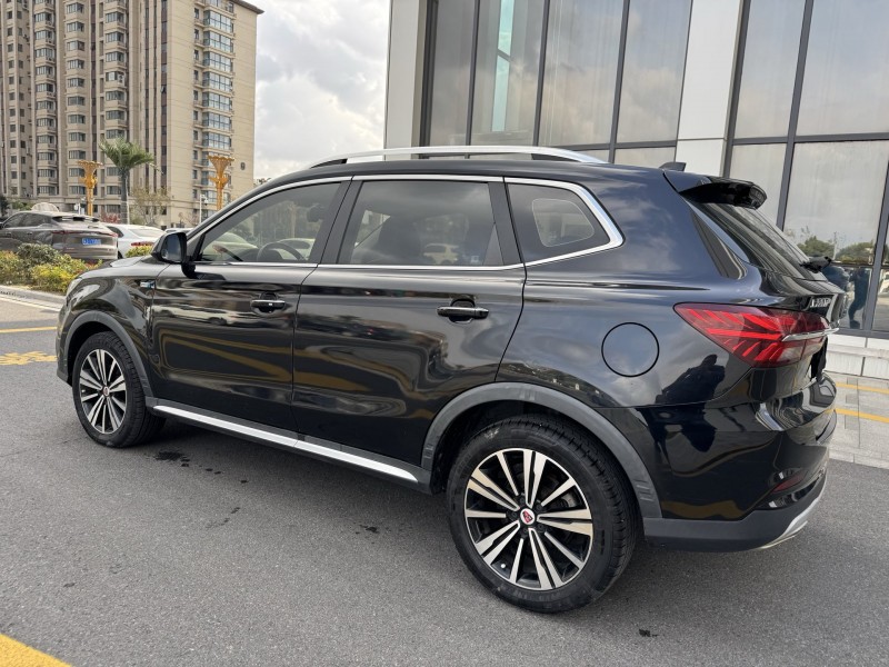 盐城19年荣威RX58