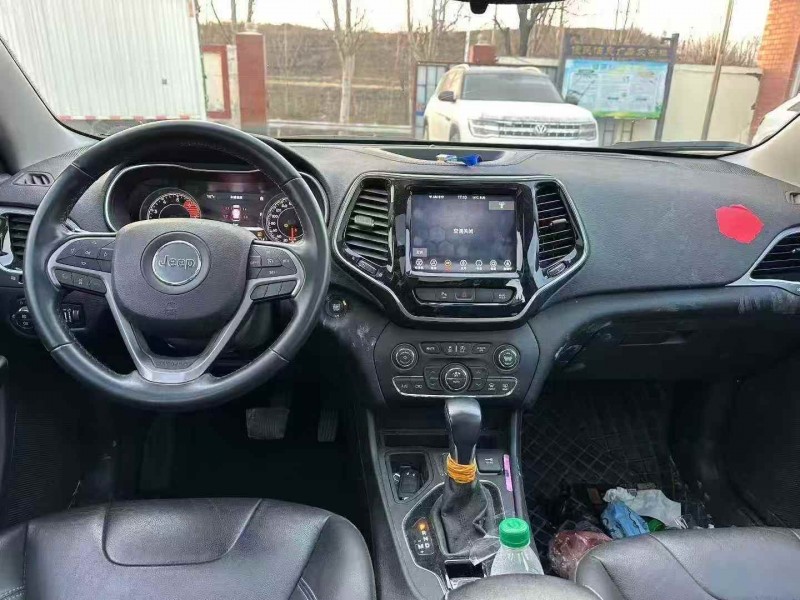 淄博19年Jeep自由光5