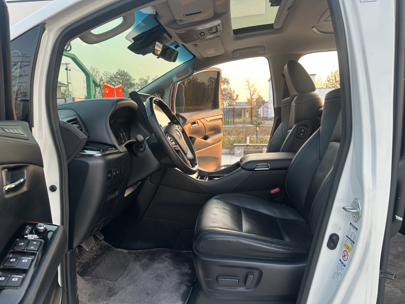 徐州20年丰田威尔法3