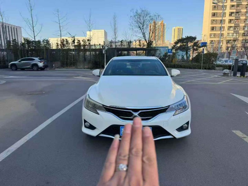 德州15年丰田锐志1