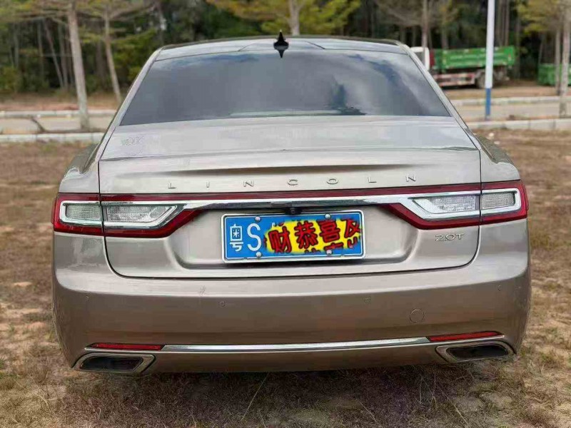 汕头20年林肯大陆7