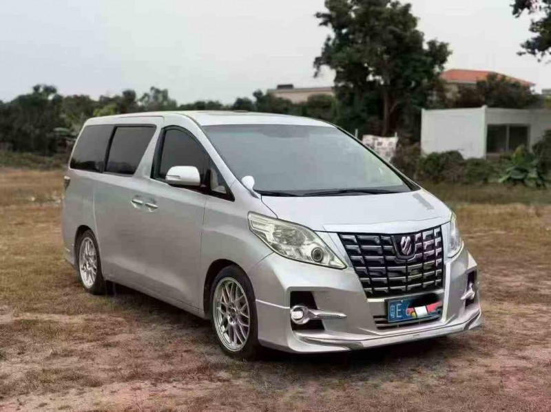 江门15年丰田埃尔法3