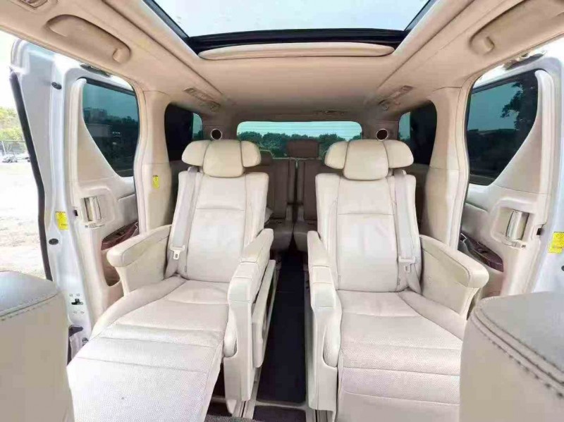 江门15年丰田埃尔法7