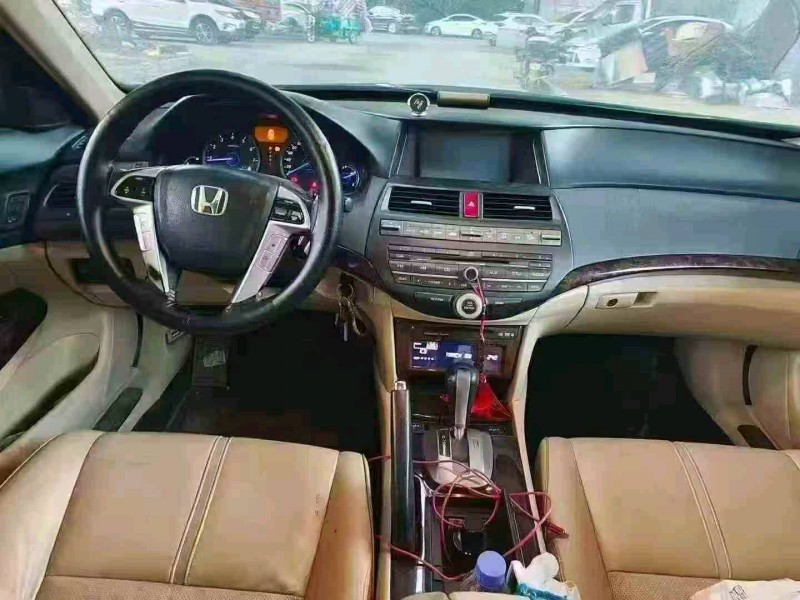 湖州11年本田哥瑞4