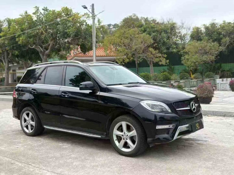 珠海13年奔驰ML2