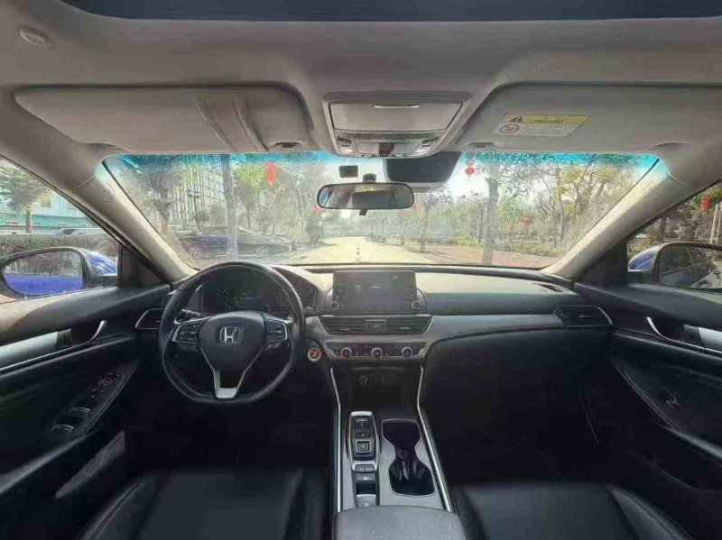 深圳20年本田雅阁4