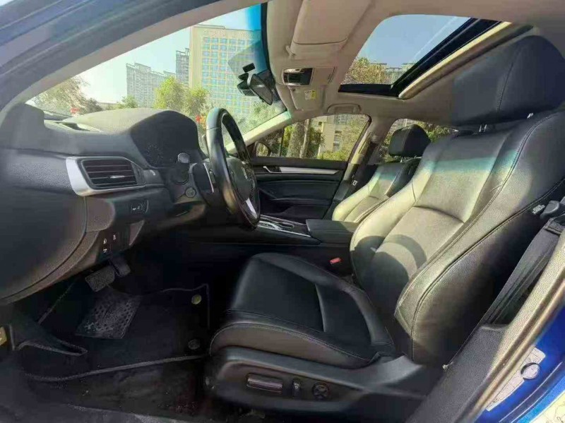 深圳20年本田雅阁5