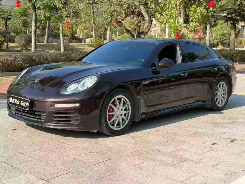 湛江15年保时捷帕拉梅拉3