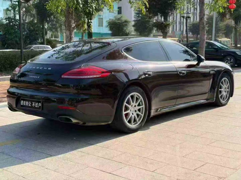 湛江15年保时捷帕拉梅拉7