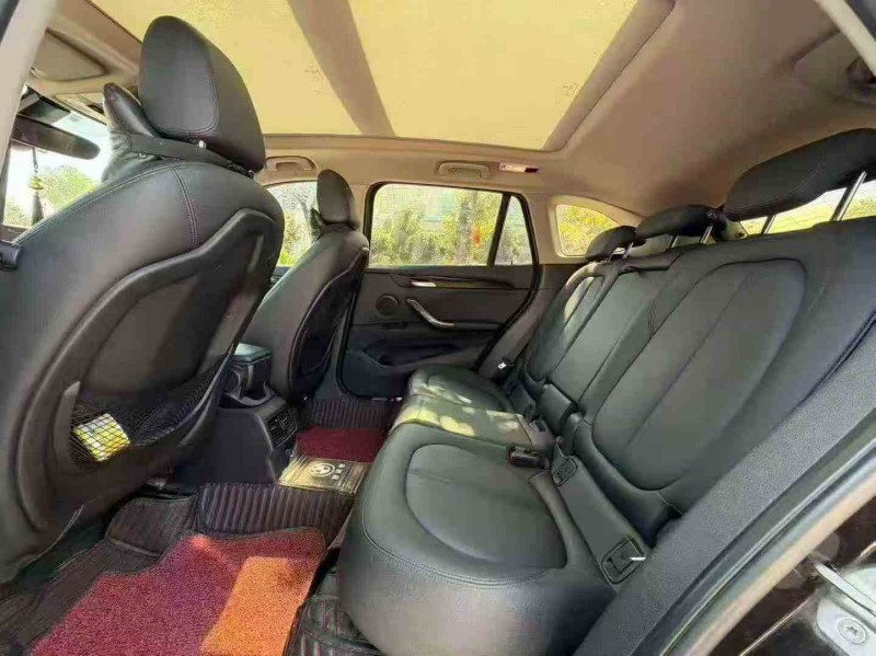 广州17年宝马X14