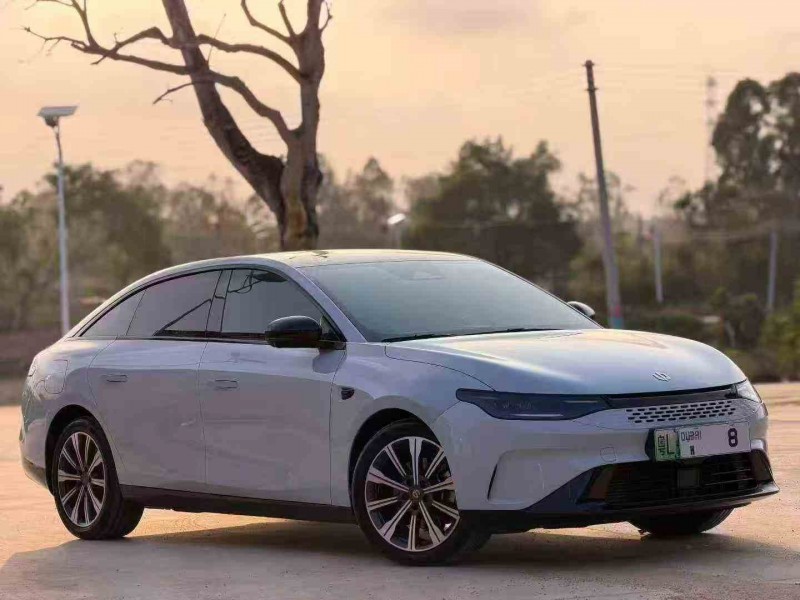 佛山24年零跑汽车C012