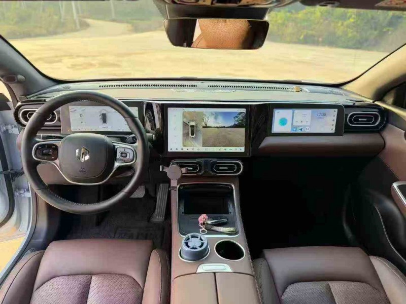 佛山24年零跑汽车C017