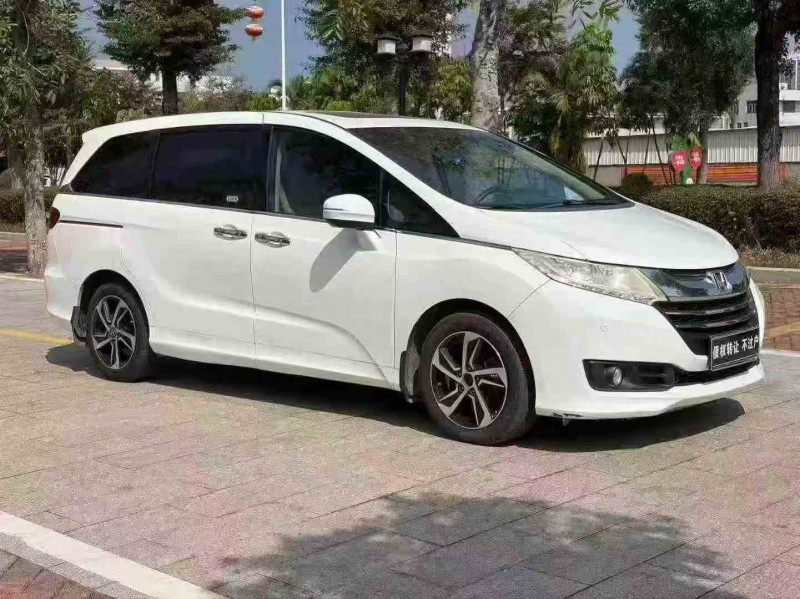 湛江15年本田奧德賽2