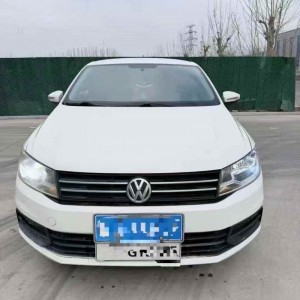 济宁20年大众桑塔纳