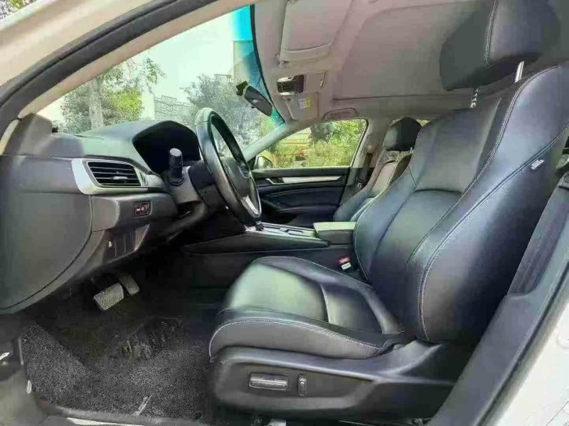 佛山21年本田凌派6