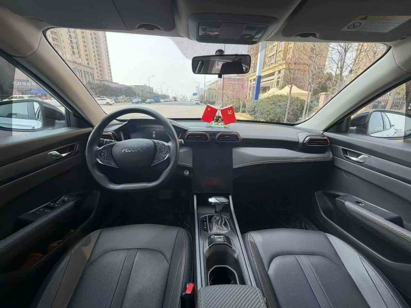 淮南24年东风奕炫6